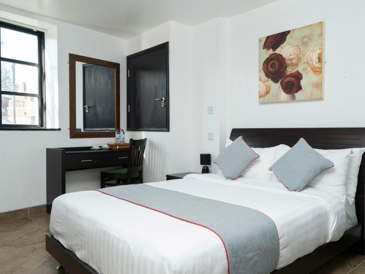 Atz&H Inn Bilston Ngoại thất bức ảnh